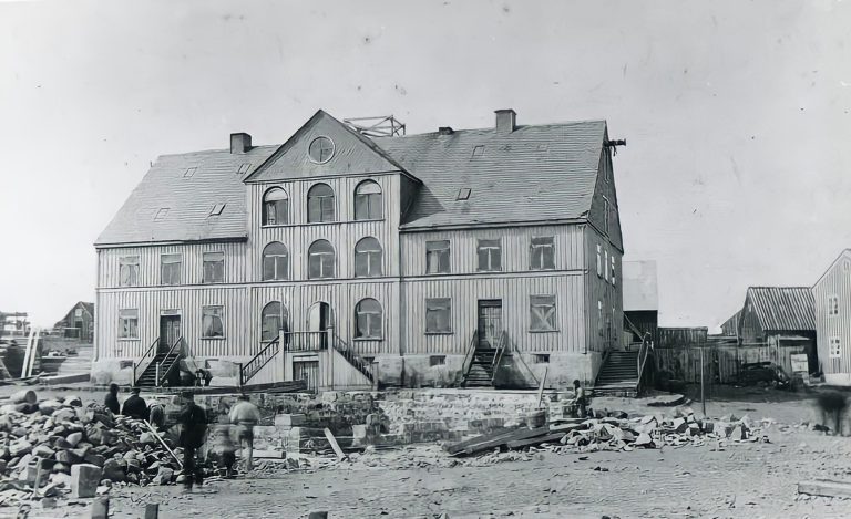 GLASGOW VIÐ VESTURGÖTU 1885