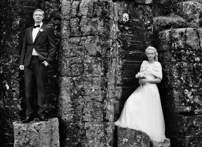 TÍU ÁRA BRÚÐKAUPSAFMÆLI HÖLLU HRUNDAR Í DAG – BRÚÐKAUPSMYNDIN