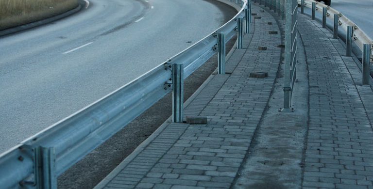 BÍLLAUSI DAGURINN Á MÁNUDAG