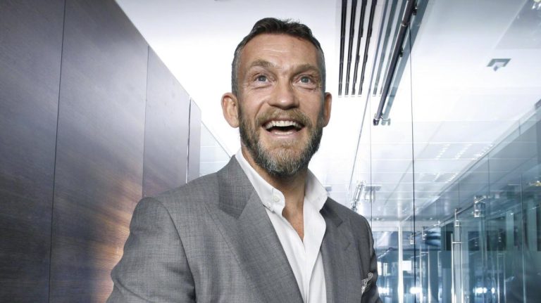 BJÖRGÓLFUR HRAPAR NIÐUR FORBES LISTANN UM RÍKUSTU MENN HEIMS