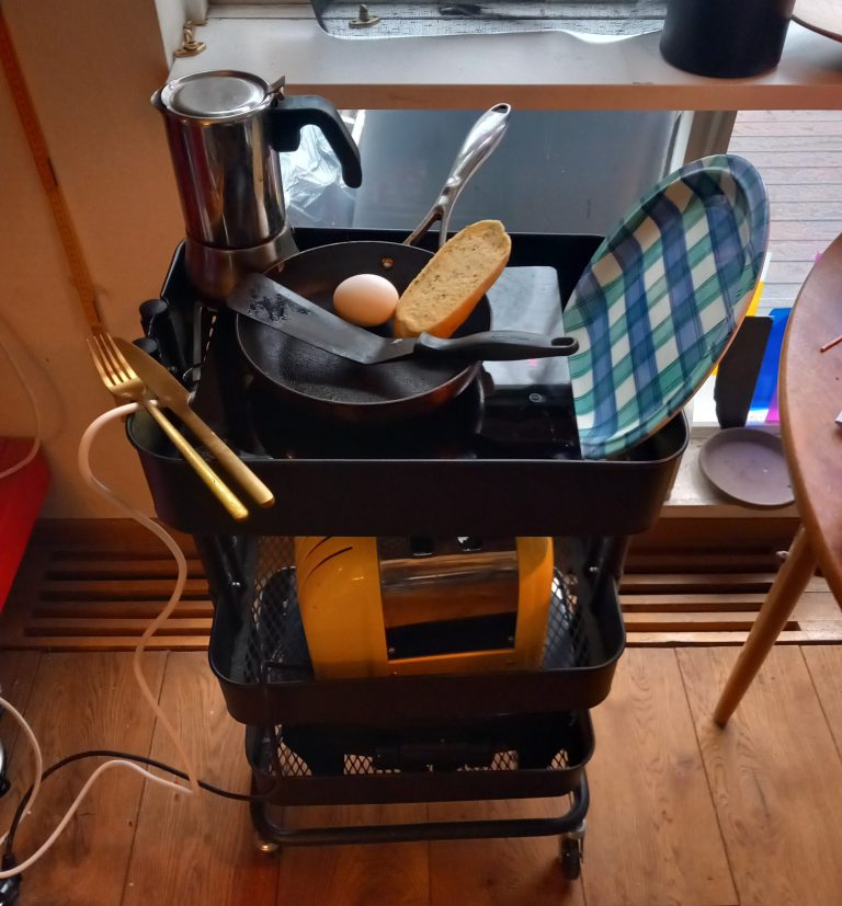 FERÐAELDHÚS LATTE ÍBÚA Í 101