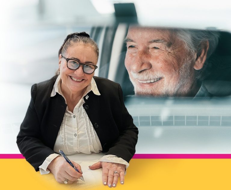 INGA SÆLAND HLÍFIR ELDRI BORGURUM VIÐ ÁRLEGRI LÆKNISSKOÐUN TIL AÐ HALDA ÖKURÉTTINDUM