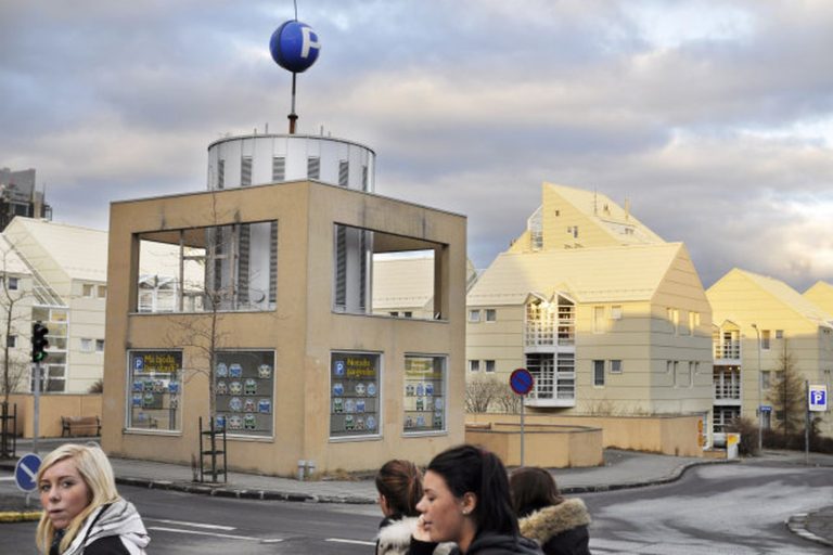 KRYDD OG KAVÍAR TEKUR VIÐ LISTERÍUELDHÚSI BORGARINNAR Á VITATORGI