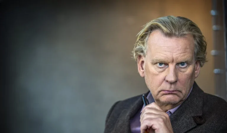 SIGMUNDUR ERNIR (65)