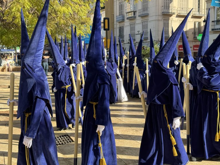 MALAGAFANGA SLEPPT – MILDI OG MANN’U[